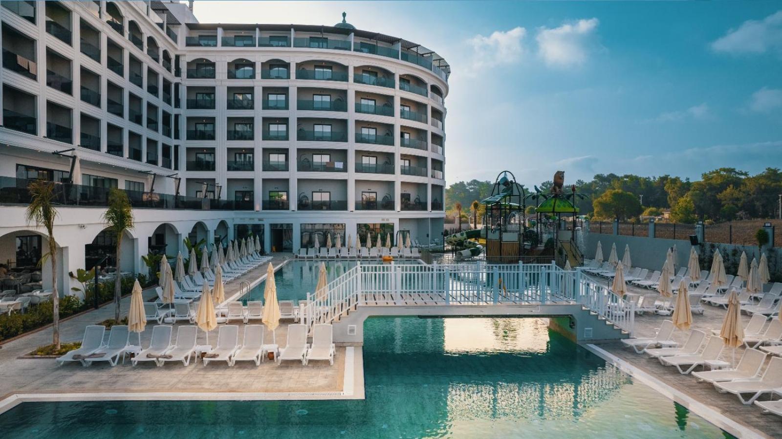Otel Moon Palace Side